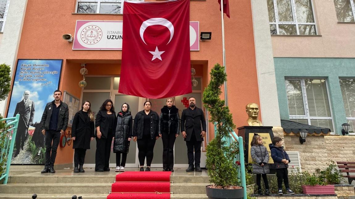 10 Kasım Atatürk'ü Anma Günü Bayrak Törenimiz